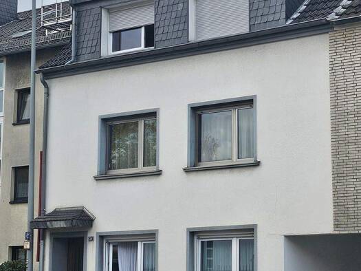 Mehrfamilienhaus zum Kauf als Kapitalanlage geeignet 550.000 € 8 Zimmer 224 m² 560 m² Grundstück Quettingen Leverkusen 51381