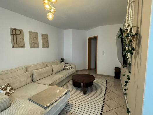 Wohnung zur Miete 850 € 3 Zimmer 65 m² Geschoss EG/1 frei ab 01.05.2026 Groß-Zimmern 64846