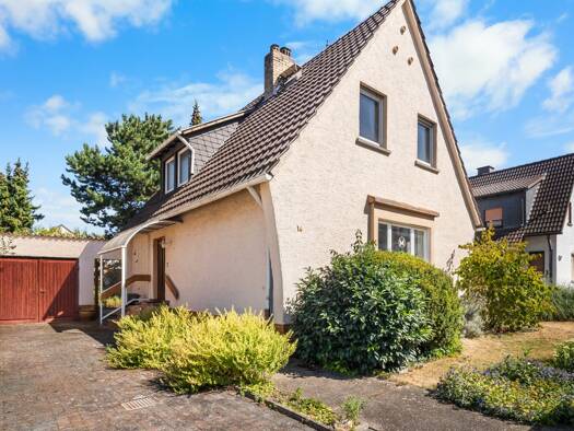 Einfamilienhaus zum Kauf 370.000 € 5 Zimmer 96 m² 562 m² Grundstück Gernsheim Gernsheim 64579