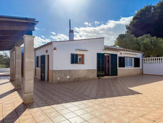 Einfamilienhaus zur Miete provisionsfrei 2.200 € 3 Zimmer 138 m² 35.562 m² Grundstück Can Picafort 07458