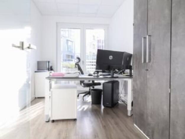 Bürofläche zur Miete 13,30 € 240 m² Bürofläche Groß Buchholz Hannover 30655