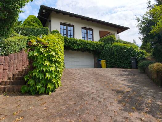 Einfamilienhaus zum Kauf 479.000 € 3,5 Zimmer 145 m² 876 m² Grundstück Gutenberg Petersberg 06193