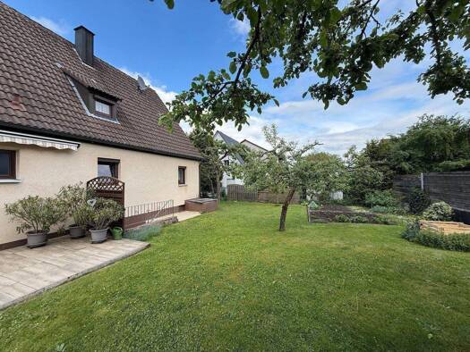 Einfamilienhaus zum Kauf 349.000 € 6 Zimmer 146 m² 1.019 m² Grundstück frei ab sofort Burgthann Burgthann 90559
