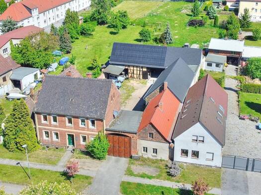 Bauernhaus zum Kauf 450.000 € 5 Zimmer 169,9 m² 2.362 m² Grundstück Zschornewitz Gräfenhainichen 06791