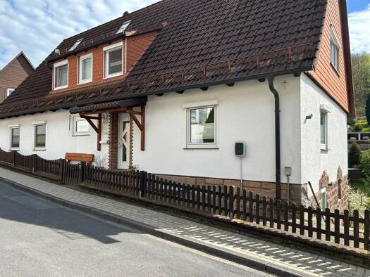Wohnung zur Miete 875 € 5 Zimmer 120 m² EG frei ab 15.10.2026 Waldhof 9 Eschenstruth Helsa 34298