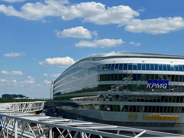 Bürofläche zur Miete provisionsfrei 799 € 50 m² Bürofläche teilbar von 8 m² bis 50 m² Am Flughafen 12 Flughafen Frankfurt am Main 60549