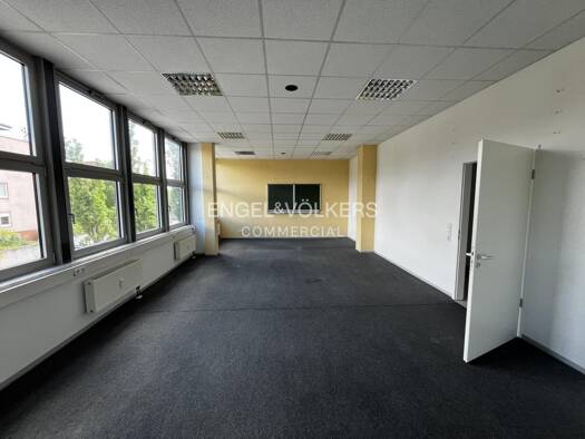 Halle/Industriefläche zur Miete provisionsfrei 5 € teilbar ab 476,2 m² Bernau bei Berlin 16321