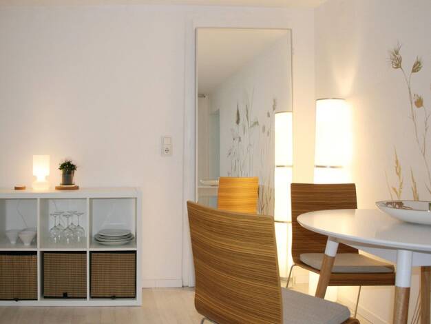 WG-Zimmer zur Miete auf Zeit 995 € 42 m² EG frei ab sofort Weissach Weissach 71287