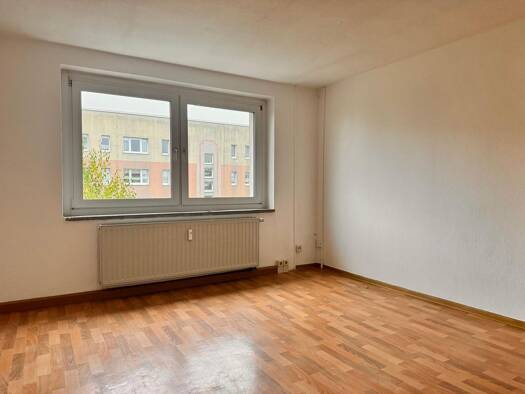 Wohnung zur Miete 239 € 2 Zimmer 46,9 m² 2. Geschoss frei ab sofort Windmühlenstraße 97 Zeulenroda Zeulenroda-Triebes 07937