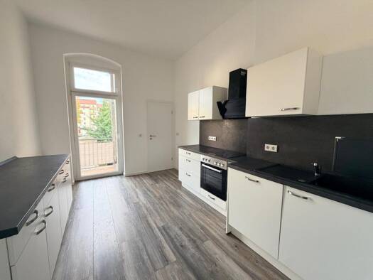 Wohnung zur Miete 660 € 3 Zimmer 82,9 m² 1. Geschoss frei ab sofort Zeitz Zeitz 06712
