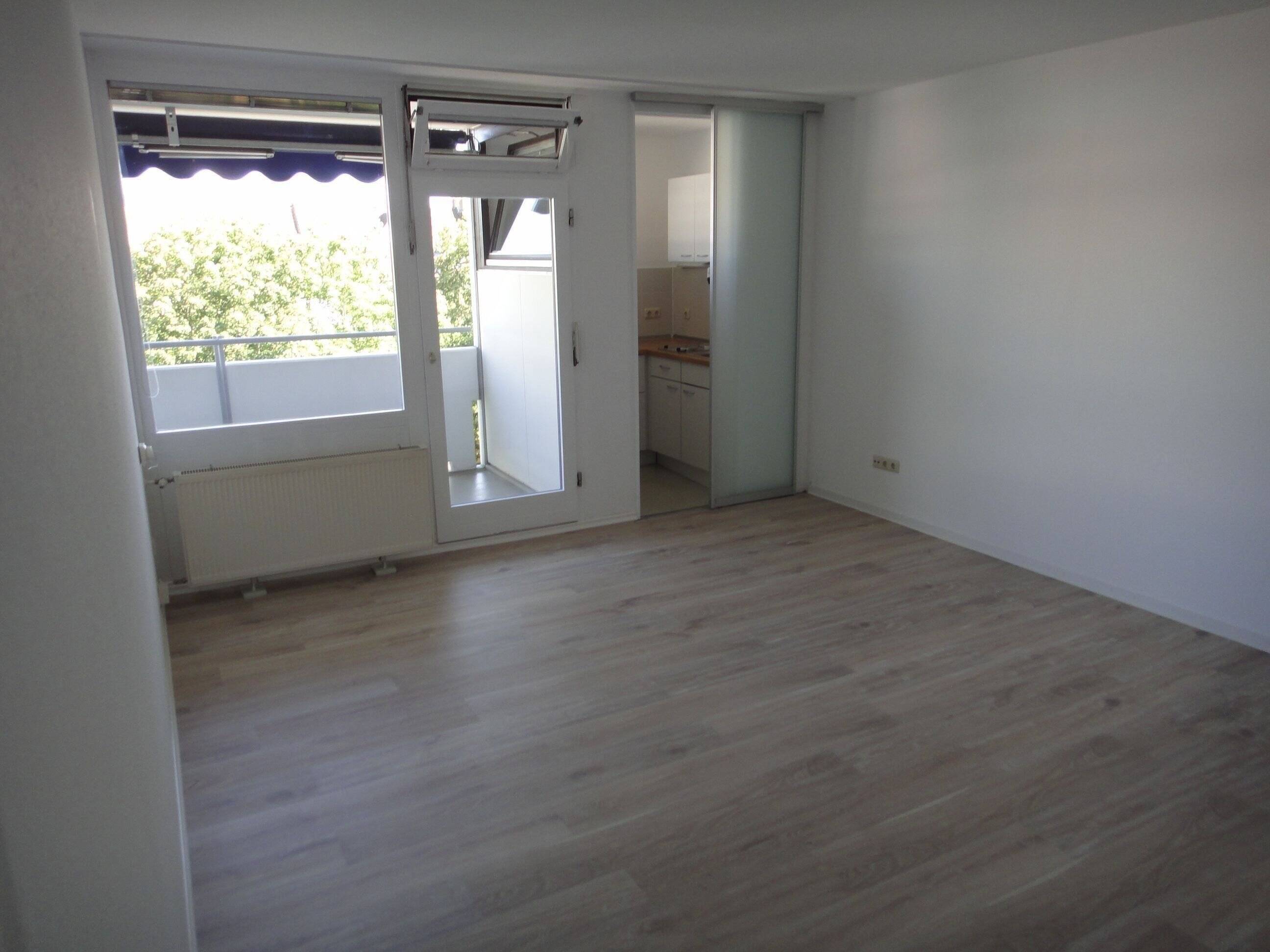 Wohnung zum Kauf 135.000 € 2 Zimmer 52 m²<br/>Wohnfläche 4.<br/>Geschoss ab sofort<br/>Verfügbarkeit Innenstadt - West Schweinfurt 97421