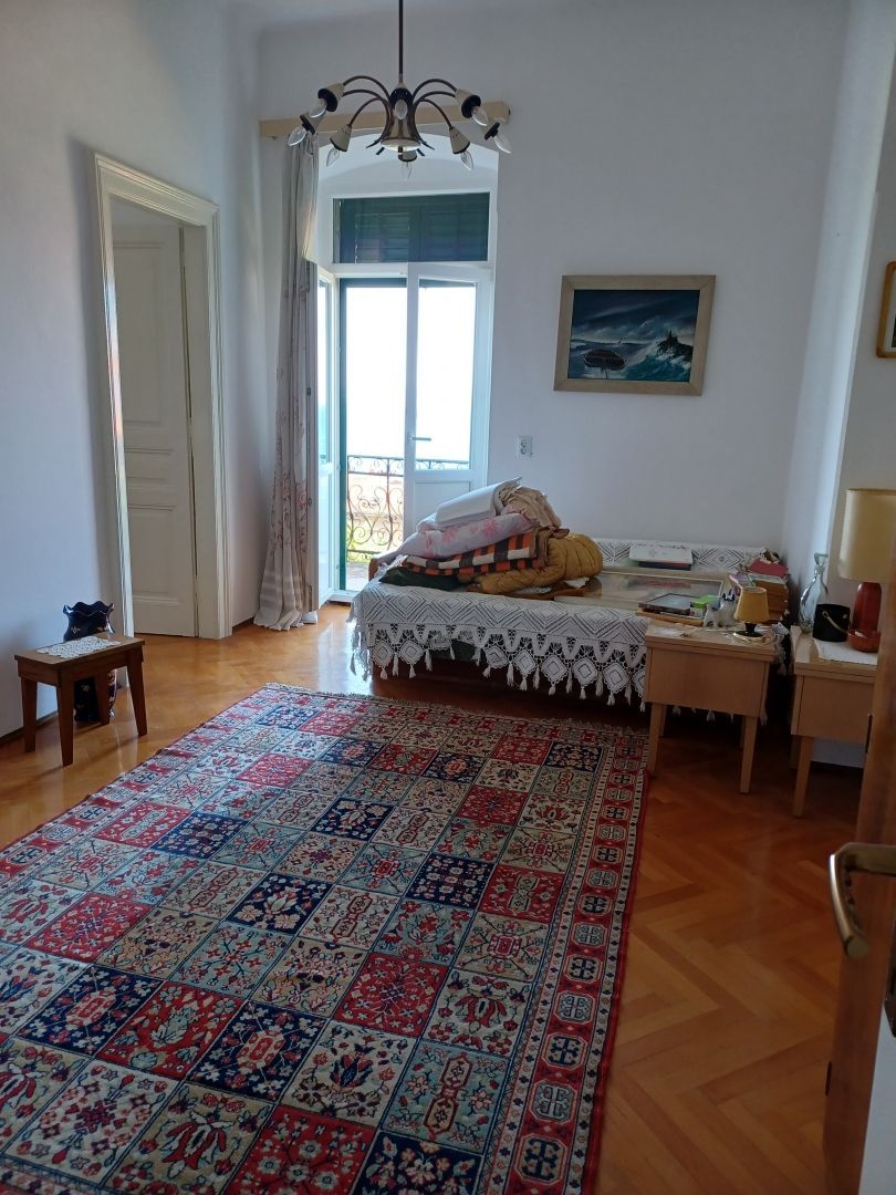 Haus zum Kauf 655.000 € 5 Zimmer 198 m²<br/>Wohnfläche 600 m²<br/>Grundstück Pecine 51000