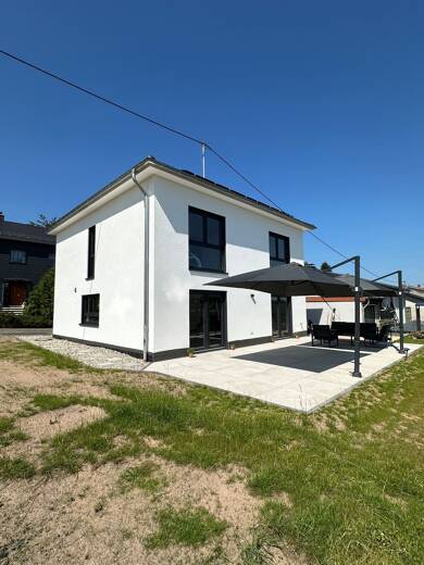 Haus zur Miete 1.800 € 6 Zimmer 160 m² 1.100 m² Grundstück Schiffweiler Schiffweiler 66578