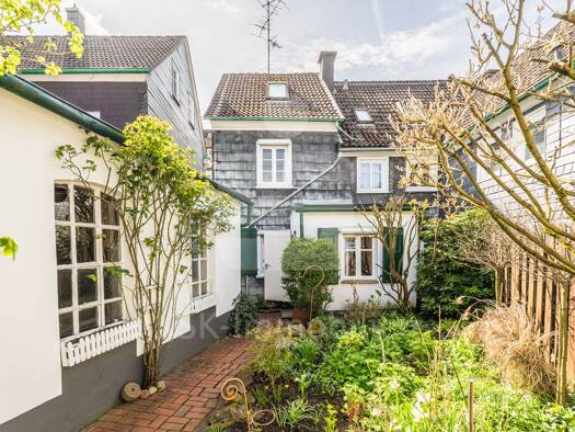 Doppelhaushälfte zum Kauf 275.000 € 5 Zimmer 157 m² 262 m² Grundstück Innenstadt Radevormwald 42477