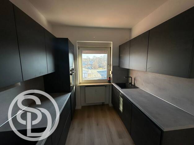Wohnung zur Miete 900 € 3 Zimmer 100 m² frei ab sofort Südliche Saale Hof 95028