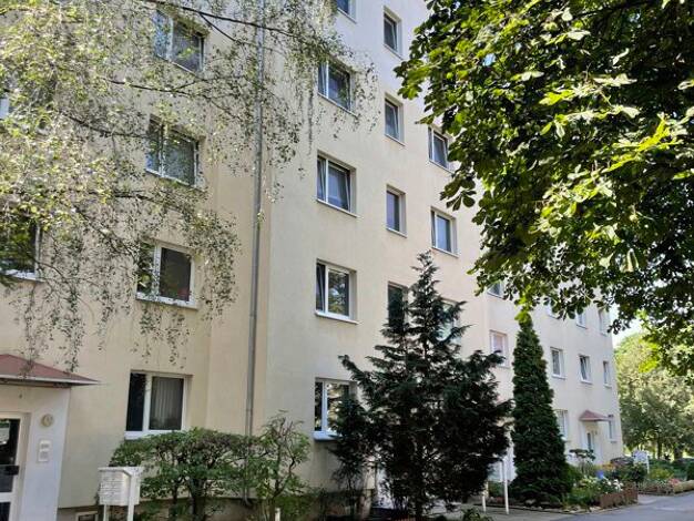 Studio zur Miete 376 € 1 Zimmer 39,6 m² 4. Geschoss frei ab 05.08.2026 Julius-Leber-Ring 48 Roter Berg Erfurt 99087