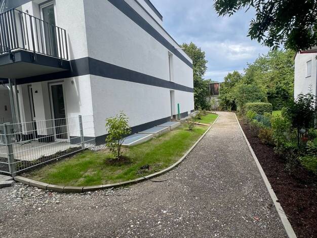 Wohnung zur Miete - Erstbezug 860 € 1,5 Zimmer 35,9 m² 2. Geschoss frei ab sofort Tunnelstraße 94 Kriegshaber Augsburg 86156