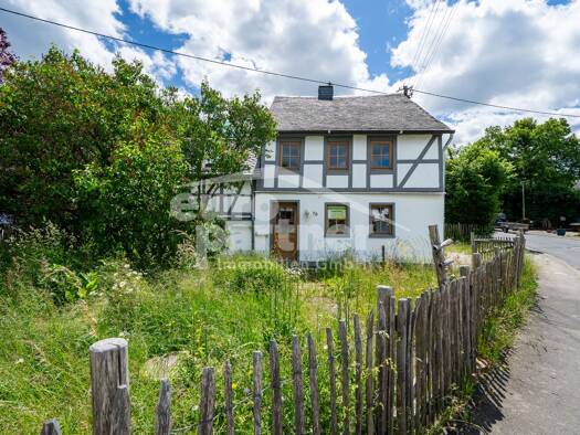 Einfamilienhaus zum Kauf 125.000 € 4 Zimmer 129,8 m² 622 m² Grundstück Allenbach Allenbach 55758