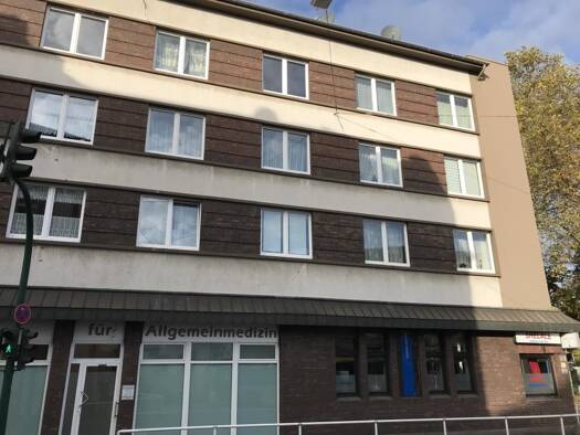 Wohnung zur Miete 880 € 4 Zimmer 111 m² 2. Geschoss Kiwittstr. 42 Kray Essen 45307
