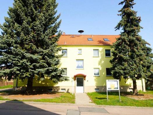 Wohnung zur Miete 275 € 2 Zimmer 36,7 m² frei ab 01.02.2027 Walther-Rathenau-Straße 12,14 Krumpa Braunsbedra OT Krumpa 06242