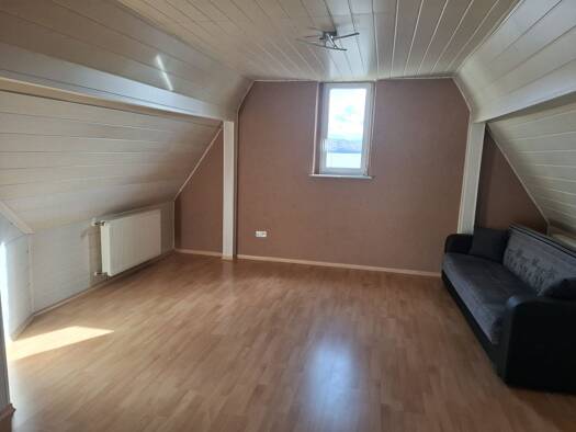 Wohnung zur Miete 320 € 2 Zimmer 35 m² Geschoss 3/4 frei ab sofort Nordstadt Pforzheim 75179