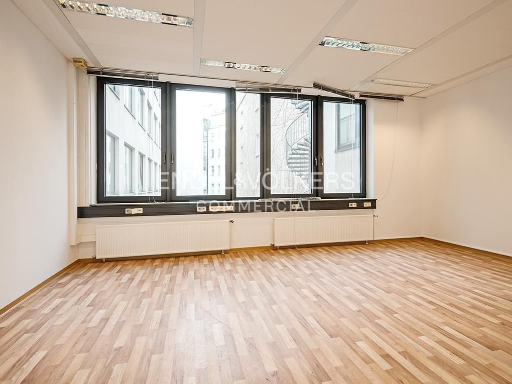 Büro-/Praxisfläche zur Miete 32,50 € 650 m²<br/>Bürofläche ab 650 m²<br/>Teilbarkeit Friedrichshain Berlin 10243