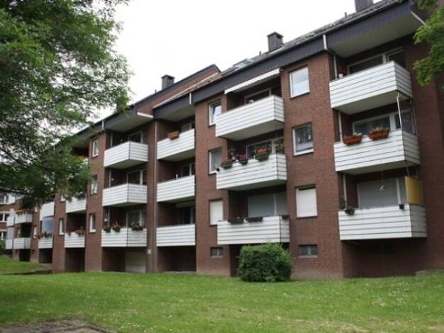 Wohnung zur Miete 469 € 2,5 Zimmer 66 m² Dachgeschoss, 3. Geschoss Vierlinden Duisburg 47178