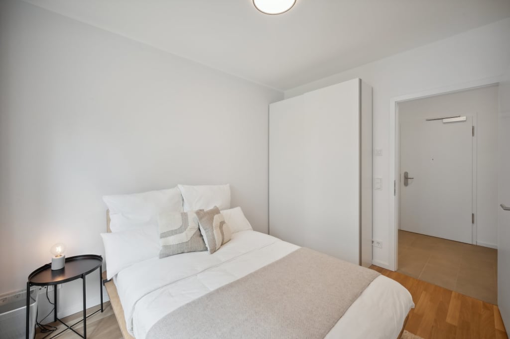 Wohnung zur Miete Wohnen auf Zeit 910 € 3 Zimmer 17,5 m²<br/>Wohnfläche 04.04.2025<br/>Verfügbarkeit Schmidstraße 2F-K Mitte Berlin 10179