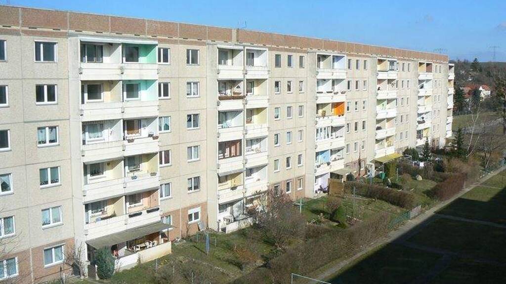 Wohnung zur Miete 474 € 4 Zimmer 71,8 m² 3. Geschoss frei ab 01.03.2026 Neustädter Str. 30 Thale 06502