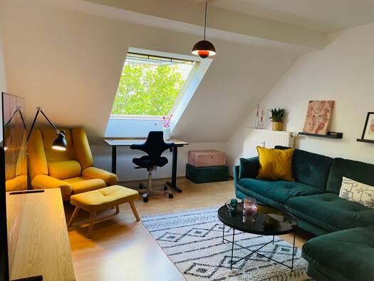 Wohnung zur Miete 460 € 2 Zimmer 48 m² Geschoss 4/4 frei ab 01.03.2026 Mitte Ludwigshafen am Rhein 67059