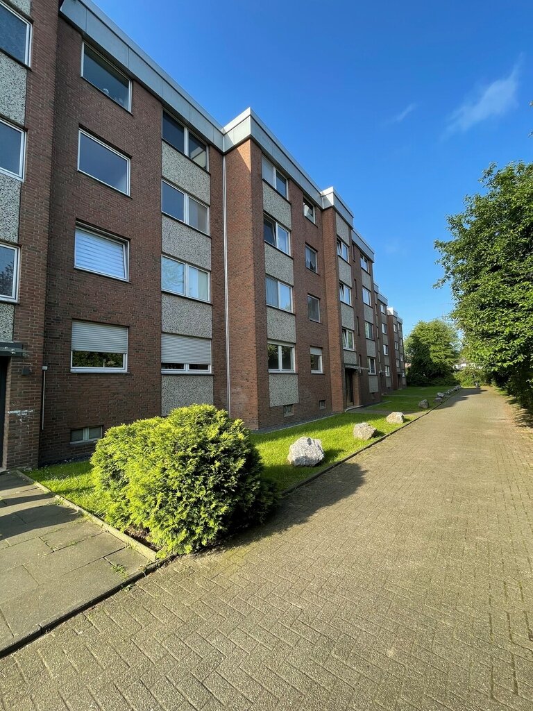 Wohnung zur Miete nur mit Wohnberechtigungsschein 377 € 3,5 Zimmer 79,8 m²<br/>Wohnfläche 2.<br/>Geschoss Römerstraße 463 Overbruch Duisburg 47178