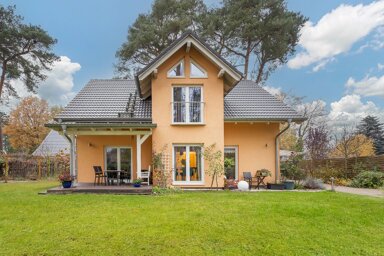 Einfamilienhaus zum Kauf 725.000 € 5,5 Zimmer 146 m² 961 m² Grundstück Falkenhain Falkensee 14612