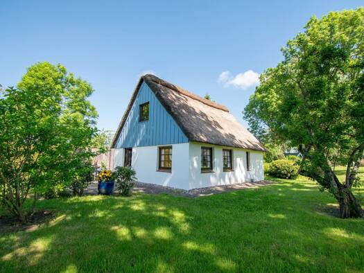 Einfamilienhaus zum Kauf 450.000 € 2 Zimmer 31,4 m² 2.614 m² Grundstück Brokdorf 25576
