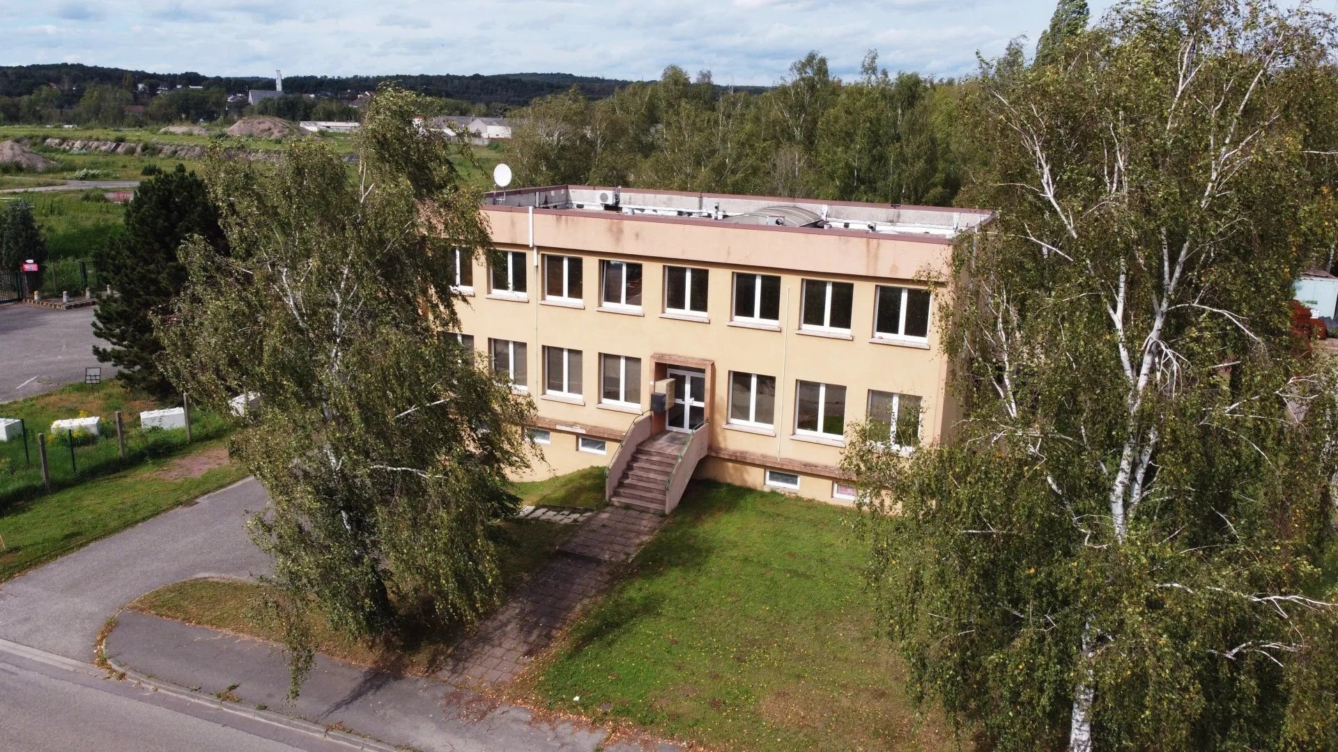 Einfamilienhaus zum Kauf provisionsfrei 299.000 € 13 Zimmer 375 m²<br/>Wohnfläche 2.075 m²<br/>Grundstück Carrefour Europe-Forbach Ouest Forbach 57600