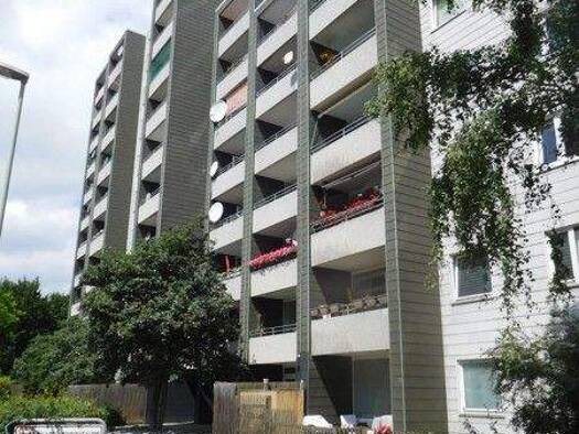 Wohnung zur Miete 623 € 2 Zimmer 56,6 m² 6. Geschoss frei ab 13.12.2025 Hinrichsring 21 List Hannover 30177