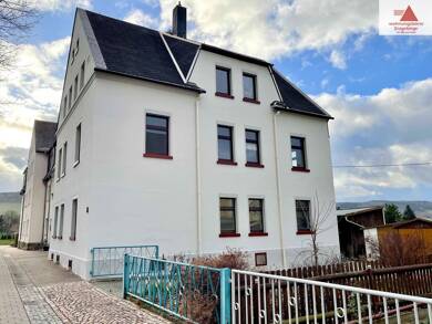 Wohnung zur Miete 750 € 4 Zimmer 95 m² Dachgeschoss, 2. Geschoss frei ab sofort Wiesenstraße 8 Olbernhau Olbernhau 09526