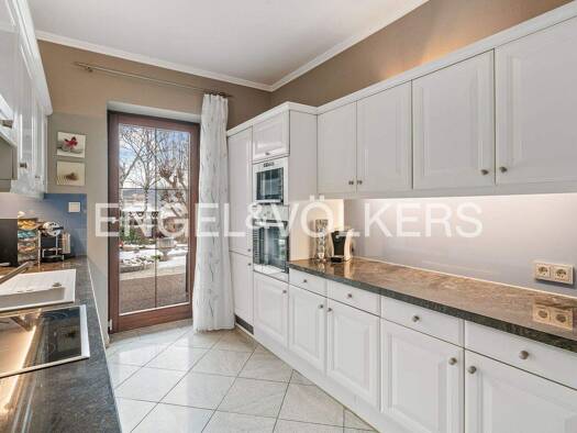 Einfamilienhaus zum Kauf 749.000 € 8 Zimmer 189 m² 759 m² Grundstück Ulrichskirchen 2122