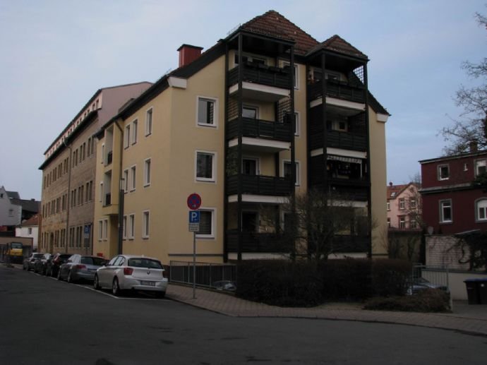 Wohnung zur Miete 525 € 2 Zimmer 57 m²<br/>Wohnfläche 2.<br/>Geschoss 01.03.2025<br/>Verfügbarkeit Jahnstraße 6 City Bayreuth 95444