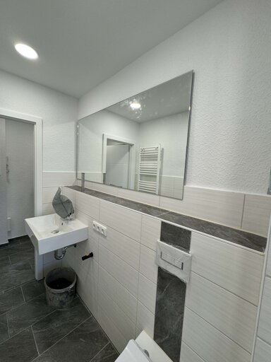 Studio zur Miete 495 € 4 Zimmer 76 m² Mozartstraße 2 Lengenfeld Lengenfeld 08485