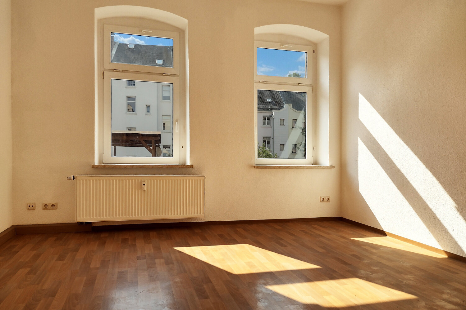 Terrassenwohnung zur Miete 230 € 1 Zimmer 30 m²<br/>Wohnfläche EG<br/>Geschoss Goethestraße 11 Greiz Greiz 07973