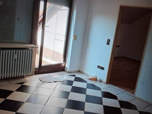 WG-Zimmer zur Miete 780 € 3,5 Zimmer 71 m² Geschoss 2/3 frei ab 01.05.2026 Ichenhausen 89335
