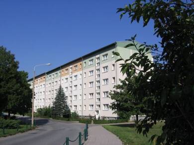 Wohnung zur Miete 428 € 4 Zimmer 70 m² 3. Geschoss Daimlerstraße 12 Löbau Löbau 02708