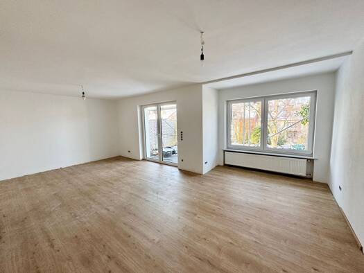 Reihenhaus zur Miete 1.450 € 6 Zimmer 143 m² 238 m² Grundstück frei ab 15.03.2026 Sylbach Haßfurt 97437