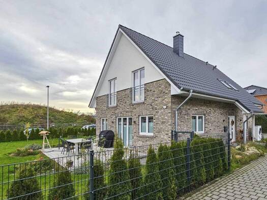 Einfamilienhaus zum Kauf 399.920 € 4 Zimmer 113 m² 443 m² Grundstück Itzehoe 25524