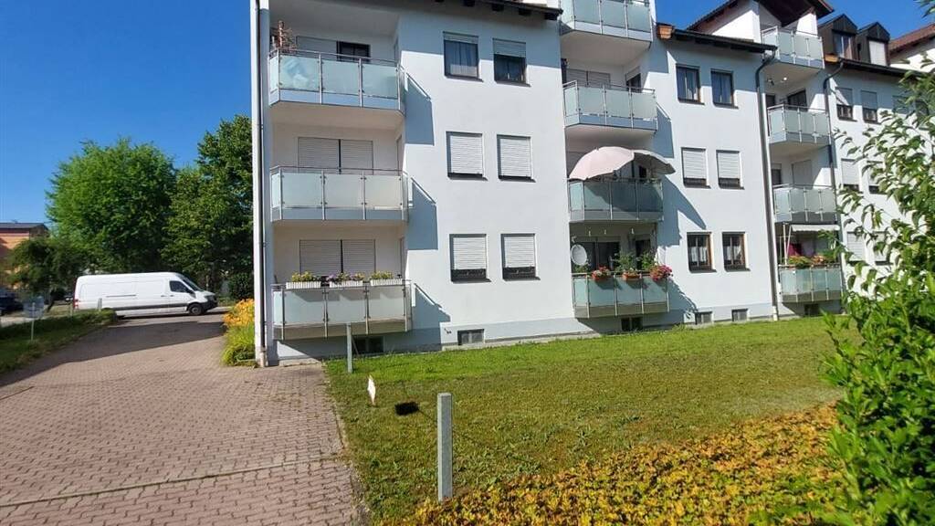 Wohnung zum Kauf als Kapitalanlage geeignet 250.000 € 3 Zimmer 75,8 m² Trostberg 83308