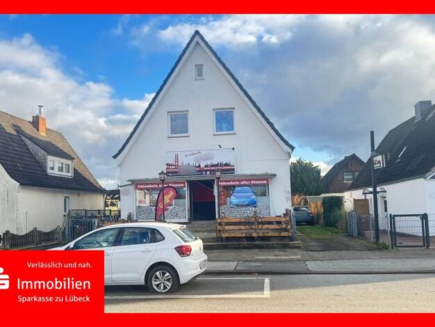 Mehrfamilienhaus zum Kauf 399.000 € 9 Zimmer 156 m² 1.073 m² Grundstück Buntekuh Lübeck 23556