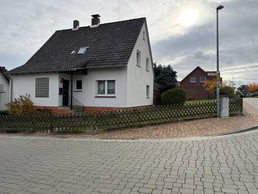 Einfamilienhaus zum Kauf 223.500 € 6 Zimmer 130 m² 726 m² Grundstück frei ab 01.06.2026 Holle 31188