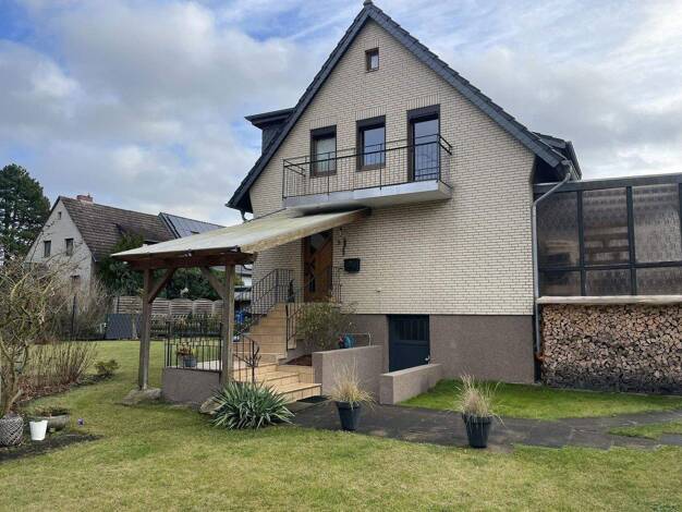 Doppelhaushälfte zum Kauf provisionsfrei 375.000 € 5 Zimmer 100 m² 536 m² Grundstück Gifhorn 38518