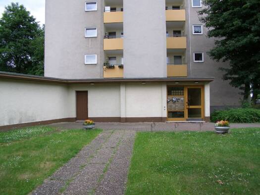 Wohnung zur Miete 593 € 3 Zimmer 82,9 m² 5. Geschoss frei ab 16.09.2026 Von-Galen-Straße 49 Ziehers-Nord Fulda 36037
