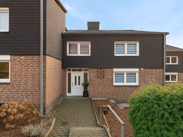 Reihenmittelhaus zum Kauf 330.000 € 4 Zimmer 120 m² 275 m² Grundstück Frönsberg Hemer 58675